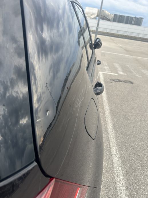VW Golf 7 1,6 TDI | HIGHLINE | Kamera | Koža | Radar | Panorama, fotografija 18