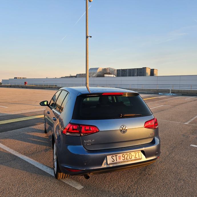 VW Golf 7 1,6 TDI Highline - Registriran s duplim setom felgi i guma!, pogled izvana - slika 5