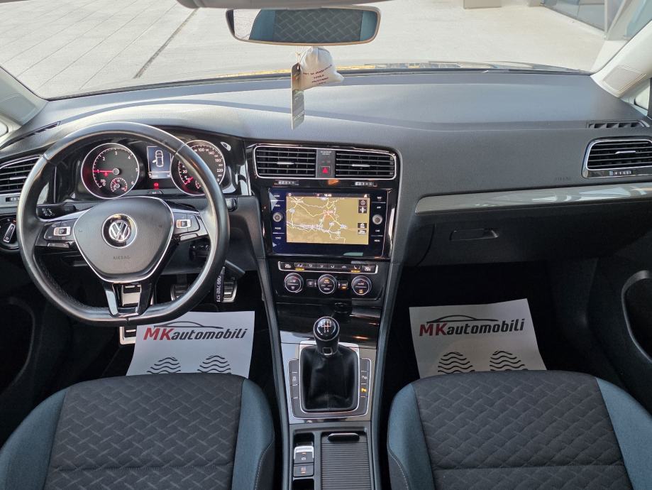 VW Golf 7 1,6 TDI IQ DRIVE NAVI,GRIJANJE SJEDALA,KAMERA, fotografija 19