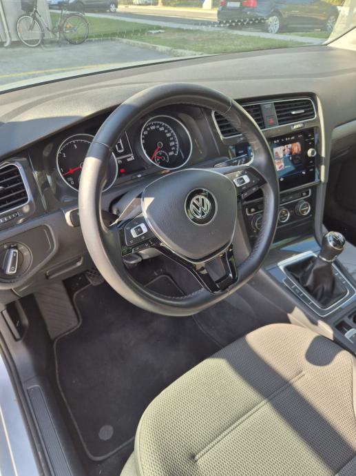 VW Golf 7 1,6 TDI izuzetno usčuvan, fotografija 6