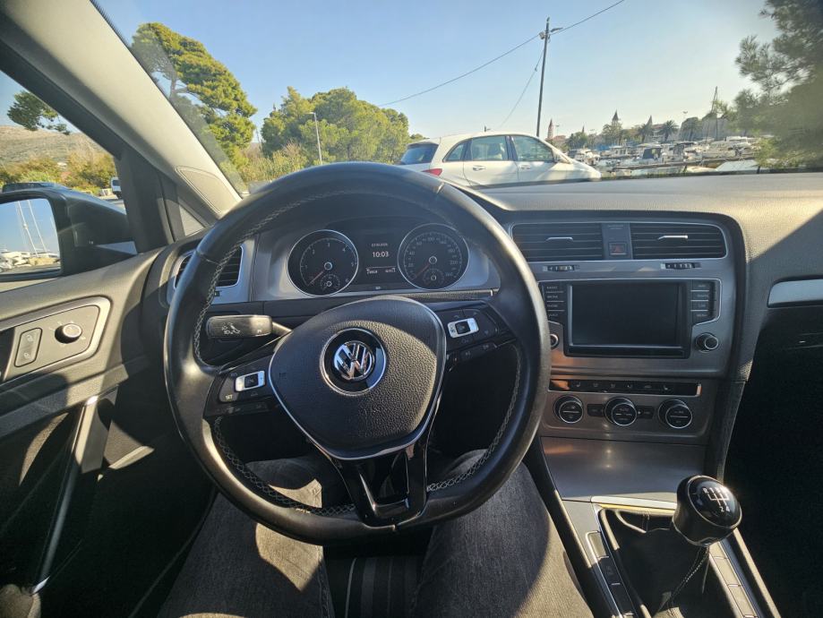 VW Golf 7 1,6 TDI, LOUNGE paket opreme, fotografija 12