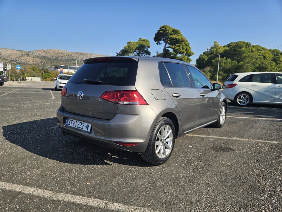 VW Golf 7 1,6 TDI, LOUNGE paket opreme, fotografija 7