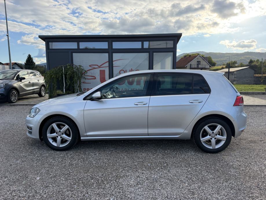 VW Golf 7 1,6 TDI - NAPRAVLJEN VELIKI SERVIS - NOVE GUME - GARANCIJA, fotografija 6