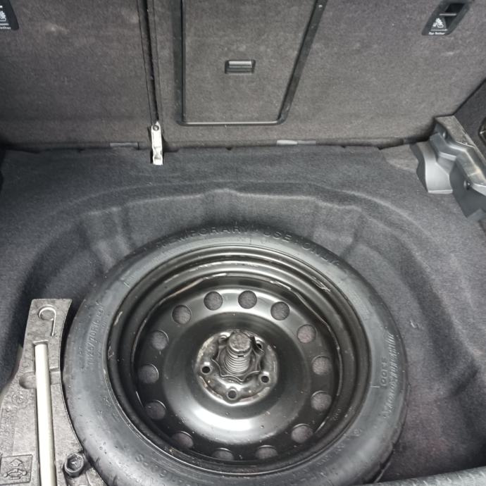 VW Golf 7 1,6 TDI, fotografija 4