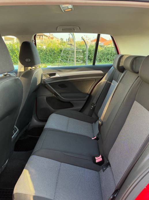 VW Golf 7 1,6 TDI, fotografija 8