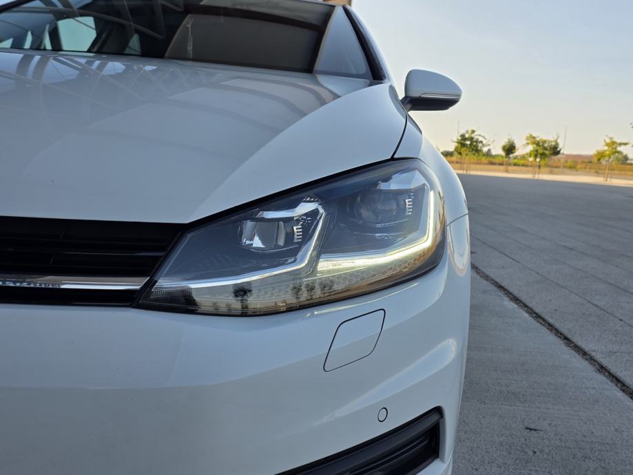 VW Golf 7 1,6 TDI ALU 17,FUL LED 145 t.k.m, fotografija 18