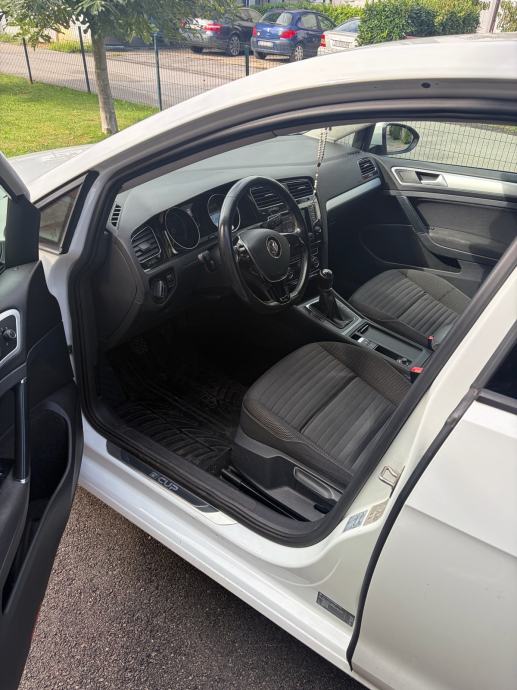 VW Golf 7 1,6 TDI, fotografija 6