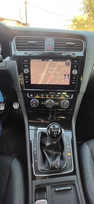 Golf 7 1,6 TDI JOIN LED NAVI KAMERA AUT KLIMA PDC, fotografija 19