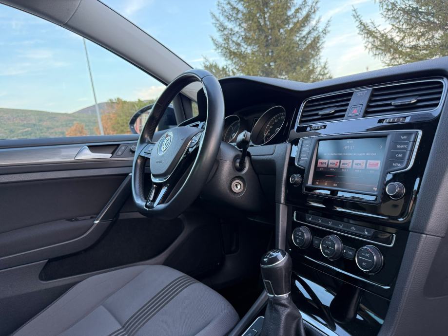 VW GOLF 7 1,6 TDI - ALLSTAR - 2016. G. - 167 TKM - 095 375 5760, fotografija 9