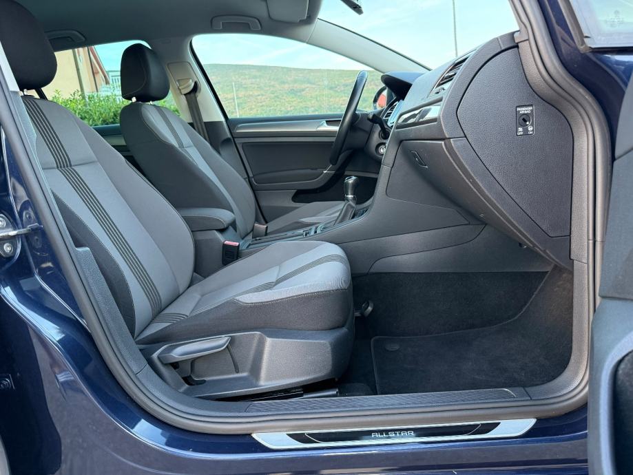VW GOLF 7 1,6 TDI - ALLSTAR - 2016. G. - 167 TKM - 095 375 5760, fotografija 11