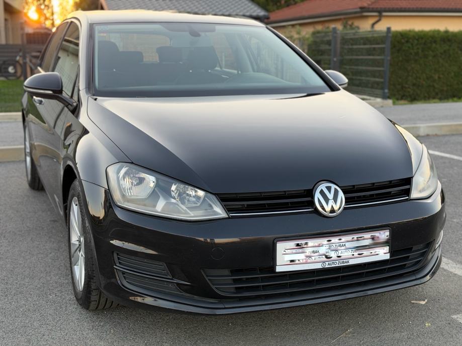 VW GOLF 7 1,6 TDI dvozonska klima,alu felge,nov kupljen u Zubaku, fotografija 6