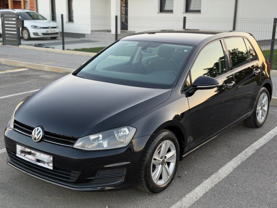 VW GOLF 7 1,6 TDI dvozonska klima,alu felge,nov kupljen u Zubaku, fotografija 4