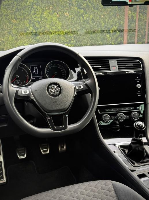 VW Golf 7 1,6 TDI, fotografija 14
