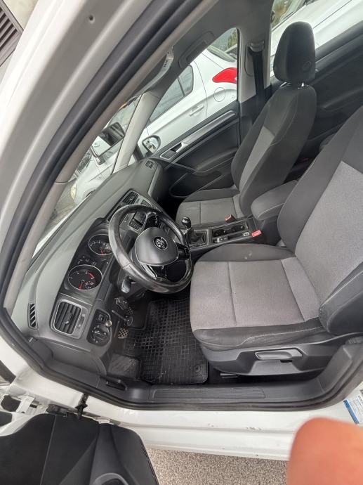 VW Golf 7 1,6 TDI, fotografija 12