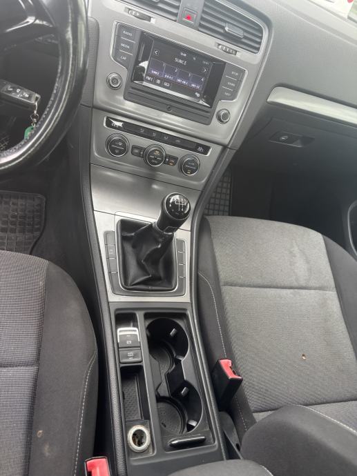 VW Golf 7 1,6 TDI, fotografija 9