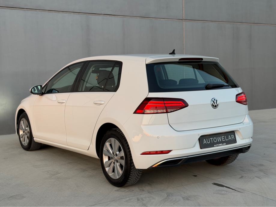 VW Golf 7 1,6TDI VELIKI SERVIS,ACC,PARK PILOT,NOVE GUME,REG.06/2027.!, fotografija 3