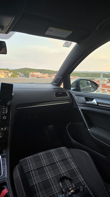 VW Golf 7 2,0 BMT automatik, fotografija 12