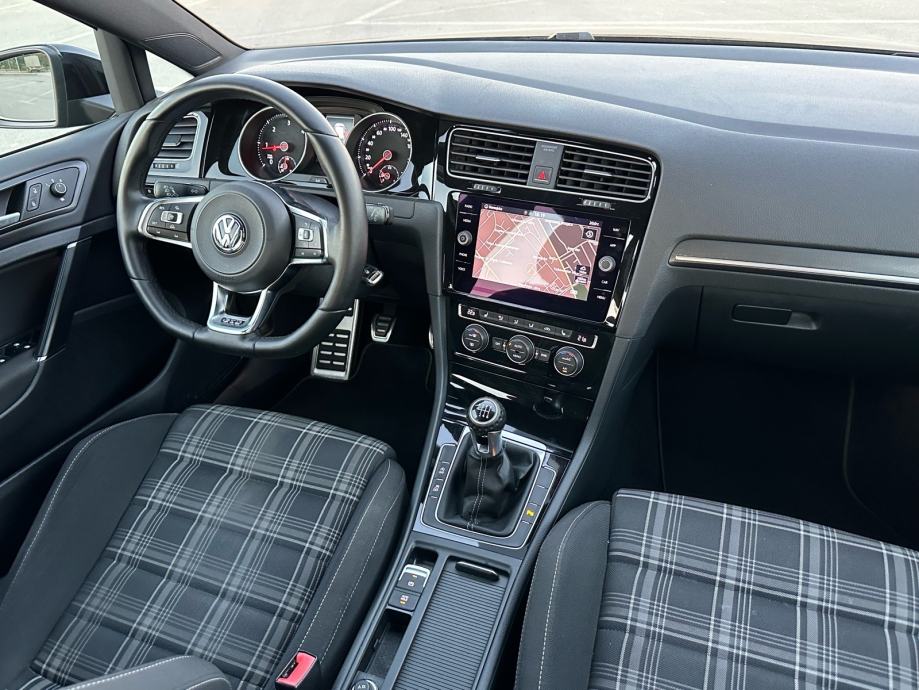 VW Golf 7 2,0 GTD 184ks • 2018MOD•ACC • FULL LED • ALU 19 • 148.000km•, fotografija 18
