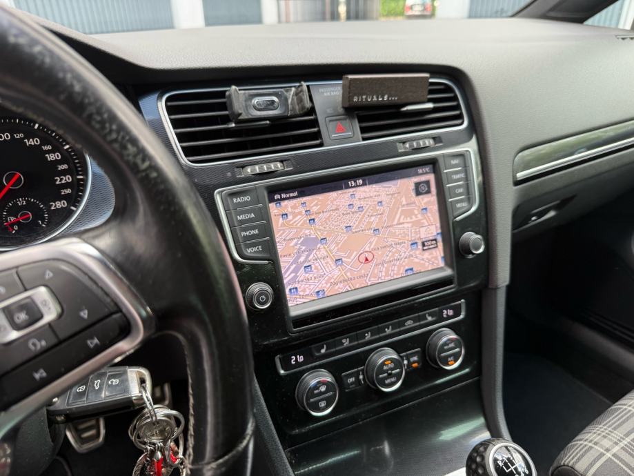 VW Golf 7 2,0 GTD SERVISNA KNJIGA VELIKI SERVIS ODLIČAN 098/9545829, fotografija 16