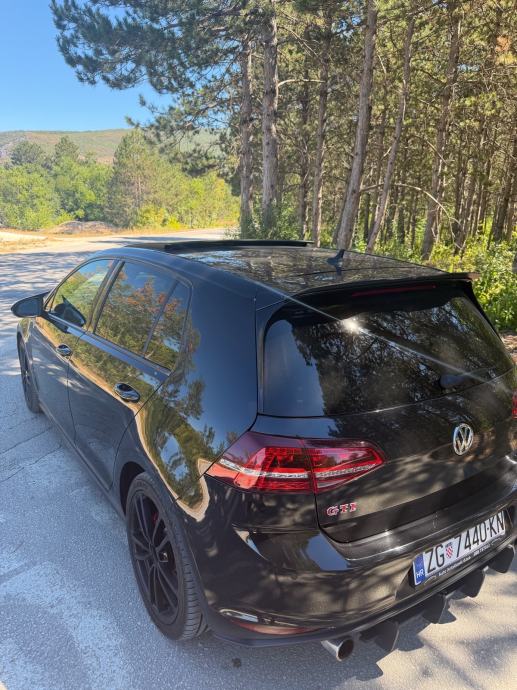 VW Golf 7 2,0 GTi automatik, fotografija 5