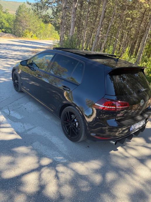 VW Golf 7 2,0 GTi automatik, fotografija 10