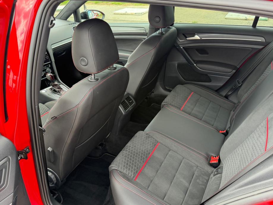 VW Golf 7 2,0 GTi, fotografija 14