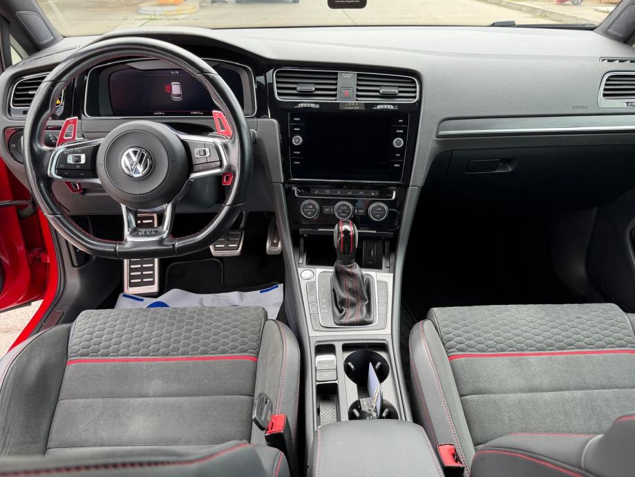 VW Golf 7 2,0 GTi, fotografija 13