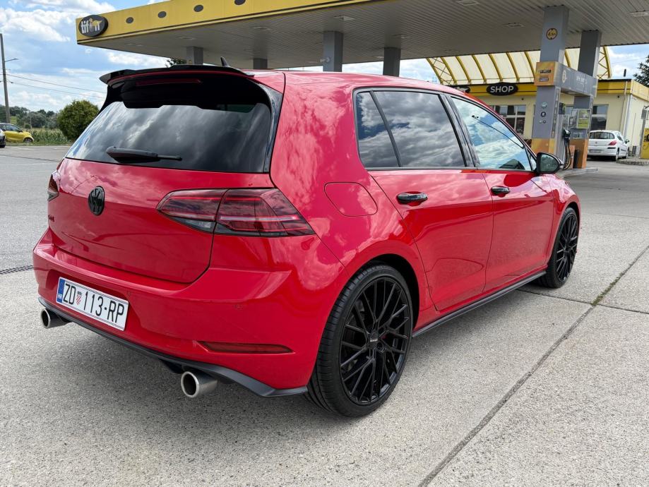 VW Golf 7 2,0 GTi, fotografija 12
