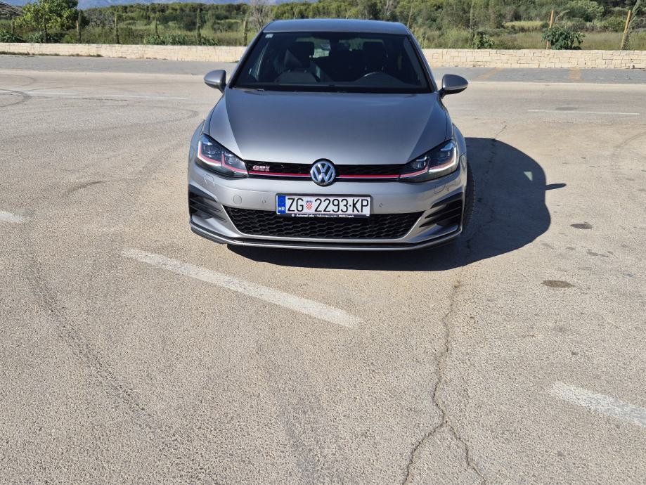VW Golf 7 2,0 GTi, fotografija 4