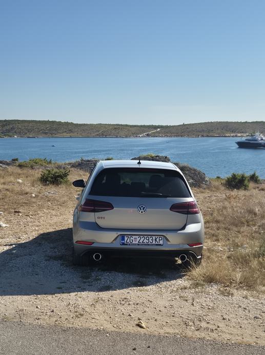 VW Golf 7 2,0 GTi, fotografija 10