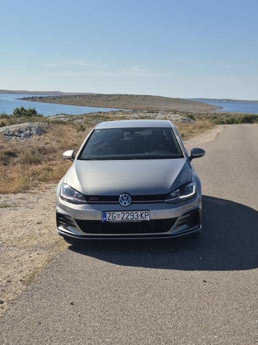 VW Golf 7 2,0 GTi, fotografija 11