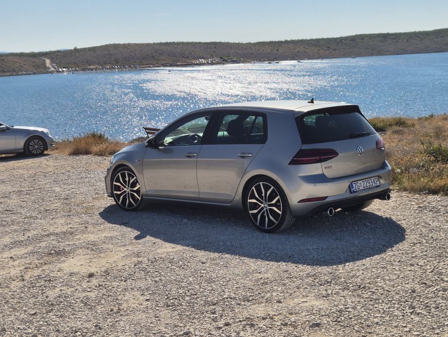 VW Golf 7 2,0 GTi, fotografija 16
