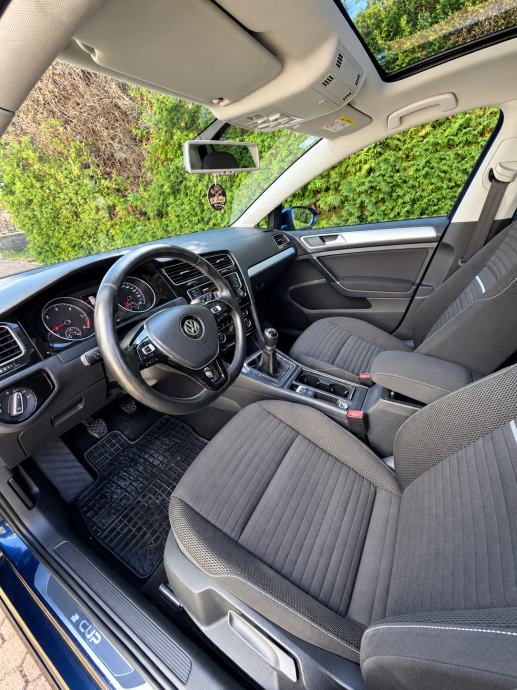 VW GOLF 7 2.0 TDI • 2015. • PANORAMA • NAVI • GRIJANJE SJEDALA, fotografija 5