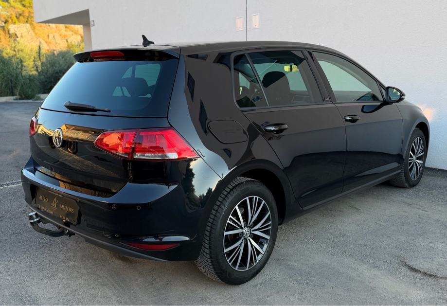 VW Golf 7 2.0 TDI ALLSTAR/SERVISNA✅JAMSTVO 12 MJ, fotografija 5