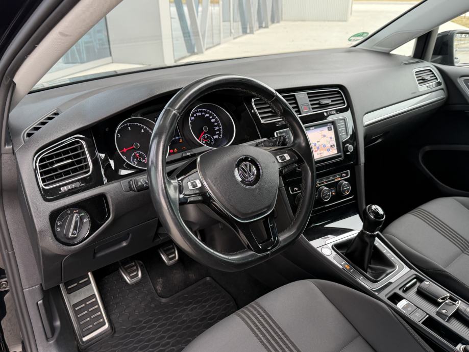 VW Golf 7 2,0 TDI ALLSTAR • NAVI • ACC • LED/XENON • ALU 17 • REG 7/27, fotografija 9