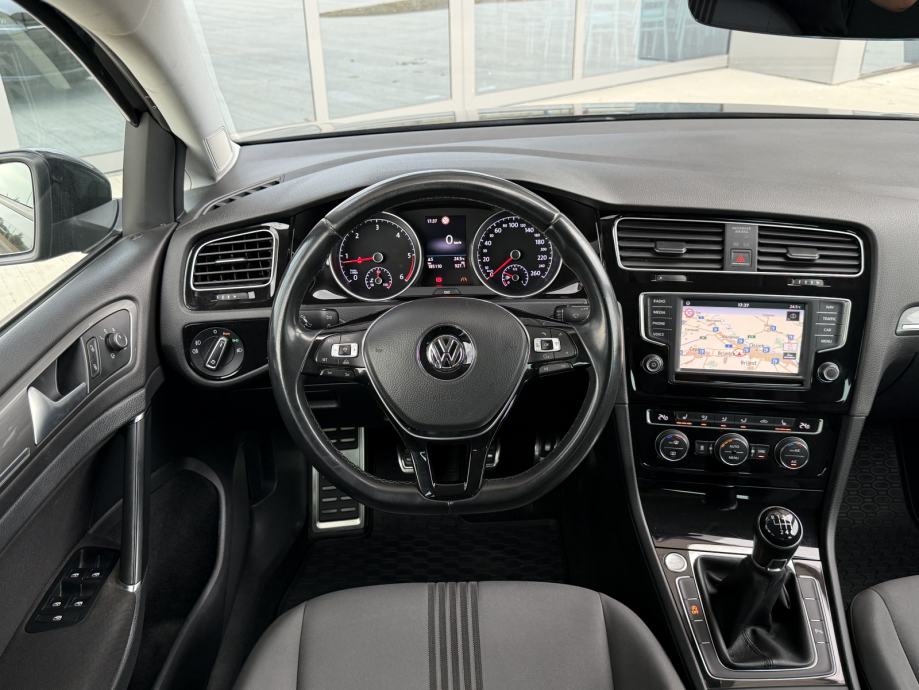 VW Golf 7 2,0 TDI ALLSTAR • NAVI • ACC • LED/XENON • ALU 17 • REG 7/27, fotografija 11