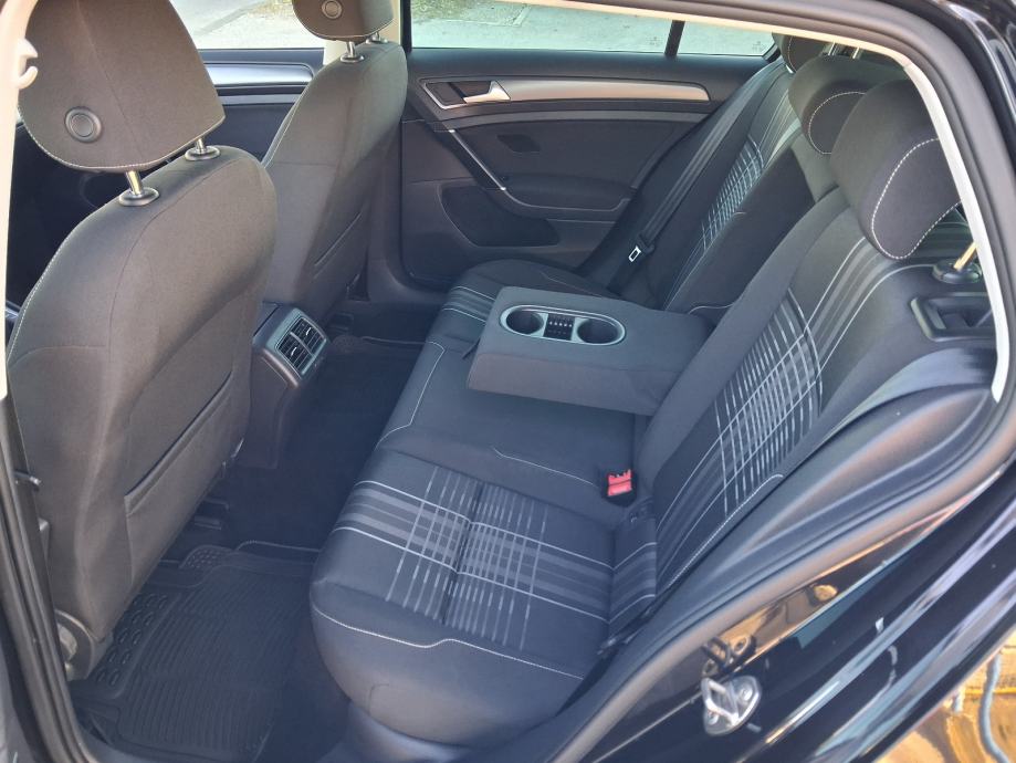 VW Golf 7 2,0 TDI BMT 150ks LOUNGE;TEMPO,NAVI,PARK PILOT;REG.1GOD, fotografija 11