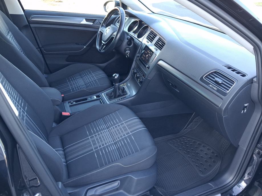 VW Golf 7 2,0 TDI BMT 150ks LOUNGE;TEMPO,NAVI,PARK PILOT;REG.1GOD, fotografija 13