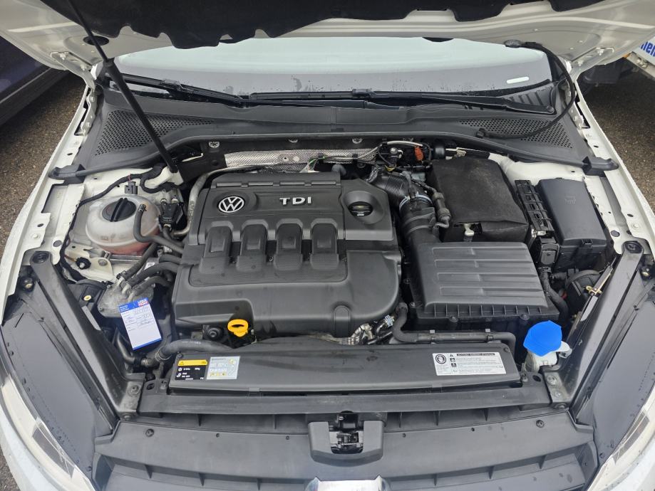 VW Golf 7 2,0 TDI LOUNGE 2016, fotografija 6