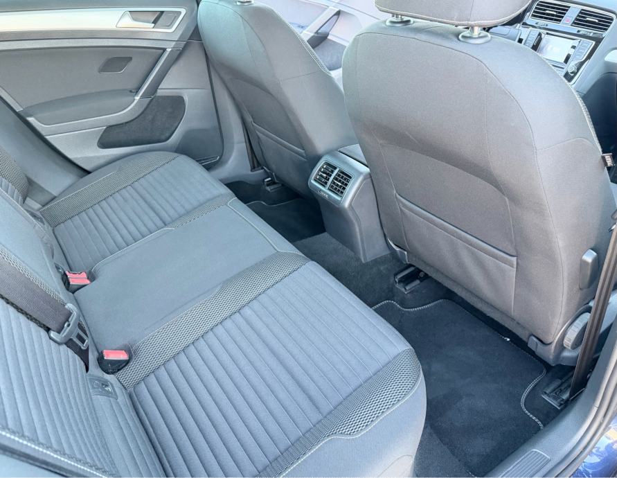 VW Golf 7 2,0 TDI BMT*CUP*136.000km*PARK PILOT*KUKA*, fotografija 18