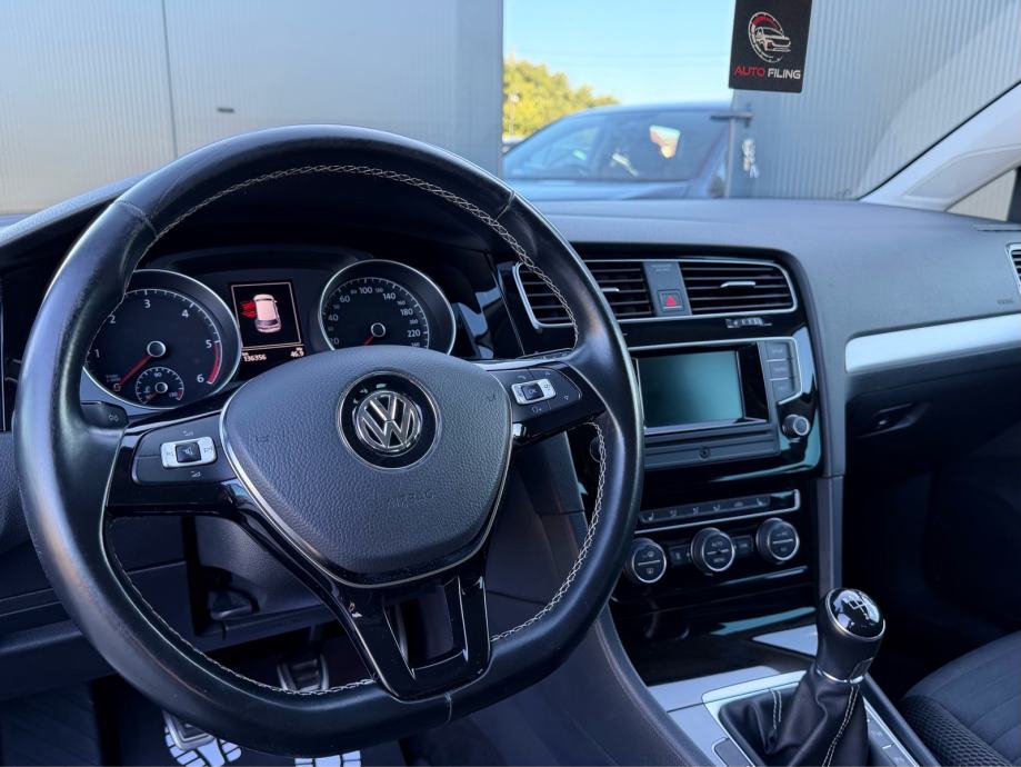 VW Golf 7 2,0 TDI BMT*CUP*136.000km*PARK PILOT*KUKA*, fotografija 13