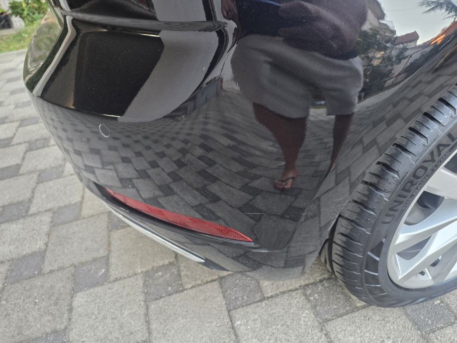 VW Golf 7 2,0 TDI DSG automatik, zimske gume gratis, fotografija 7