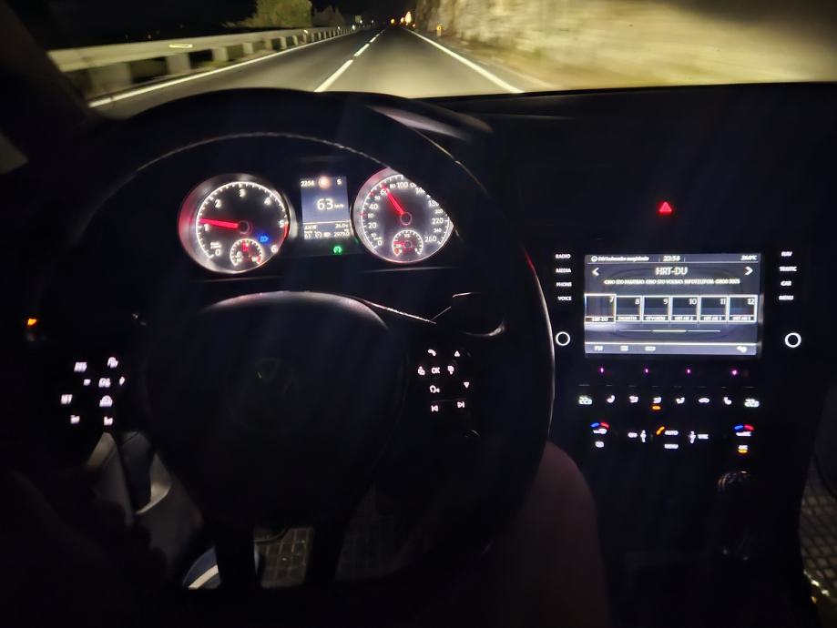 VW Golf 7 2,0 TDI BMT, fotografija 13
