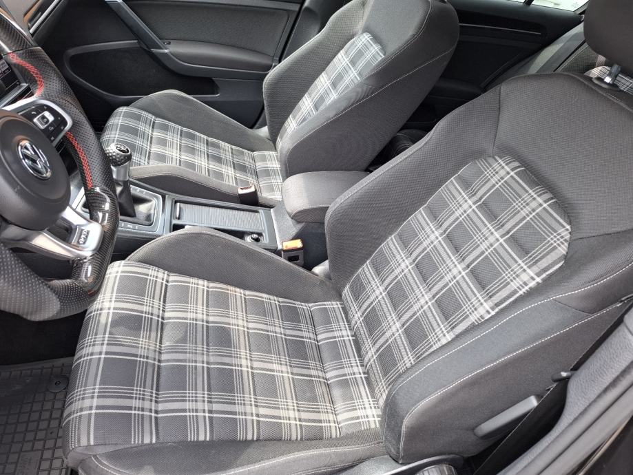 VW Golf 7 2.0 TDI GTD, fotografija 8