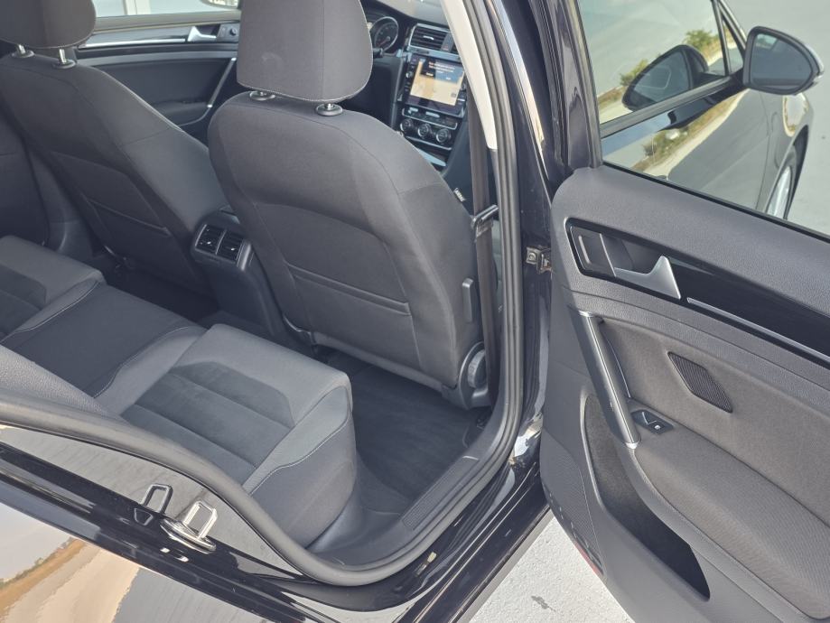VW Golf 7 2,0 TDI HIGHLINE,FUL LED,NAVI,ALU 17, fotografija 10