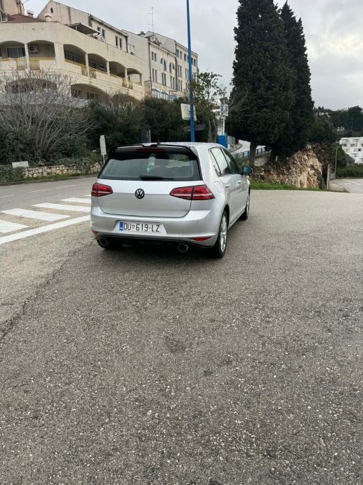 VW Golf 7 2,0 TDI HIGHLINE, fotografija 7