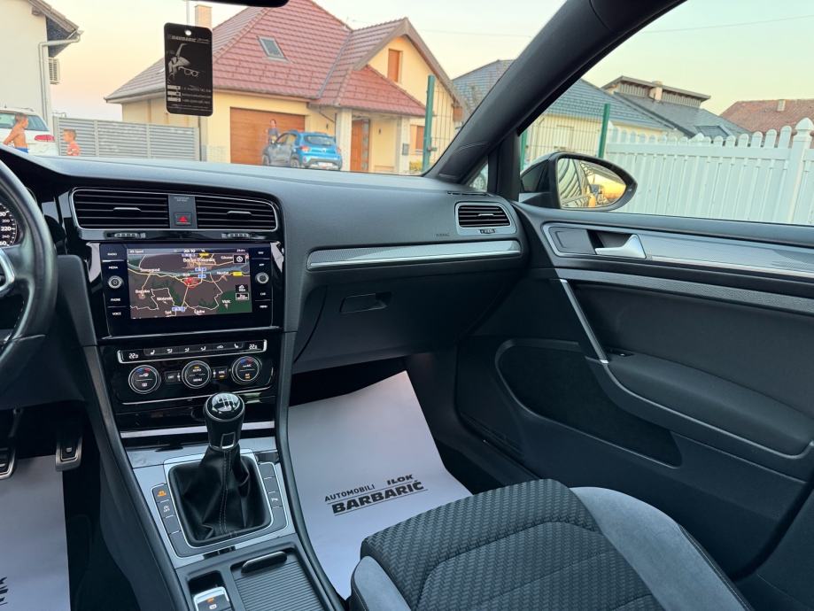 VW Golf 7 2,0 TDI,R-line,Panorama,Virtual,ACC,Jamstvo 12mj., fotografija 15