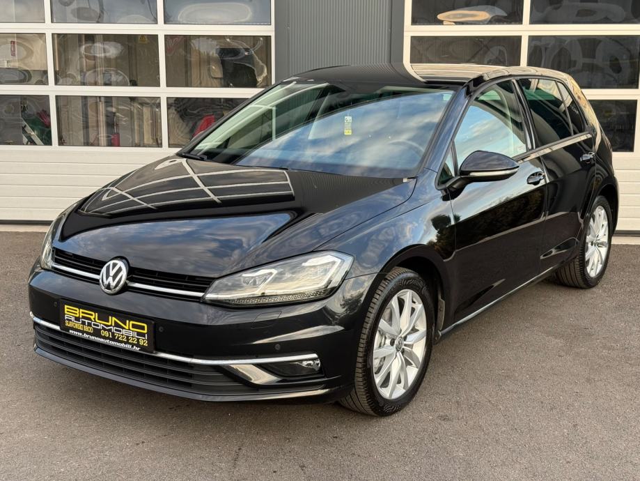 VW Golf 7,5 2,0 TDI HIGHLINE/XENON/LED/NAVI/ALCANTARA/V.SERVIS/JAMSTVO