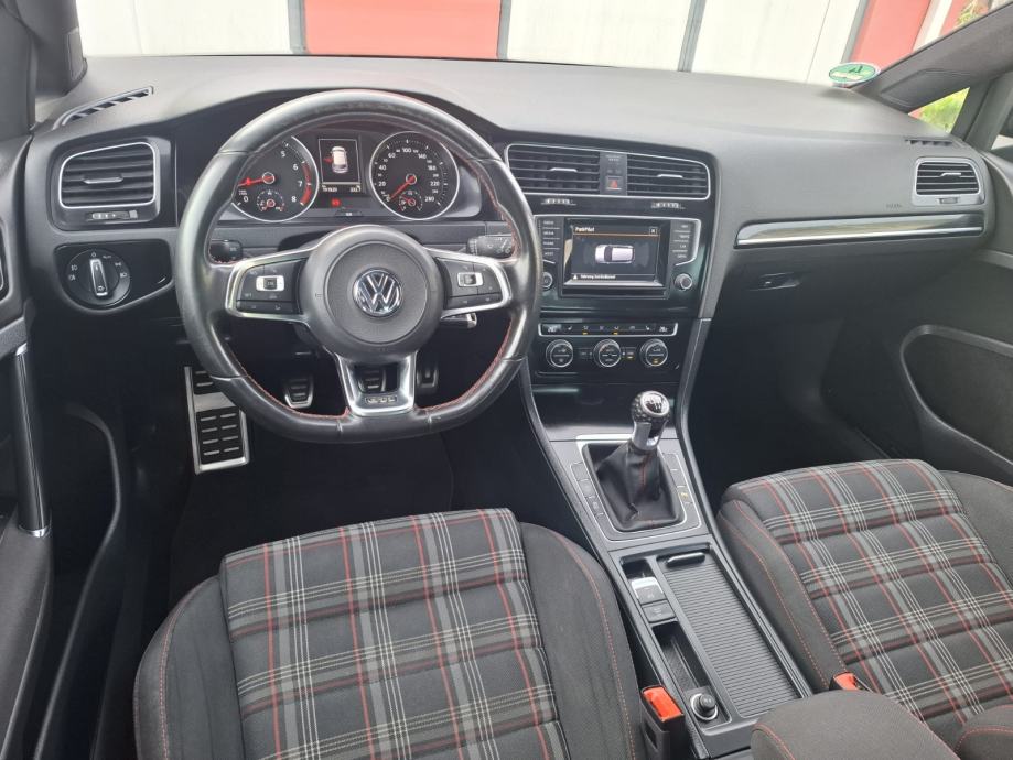 VW Golf 7 2.0 tfsi gti, fotografija 10