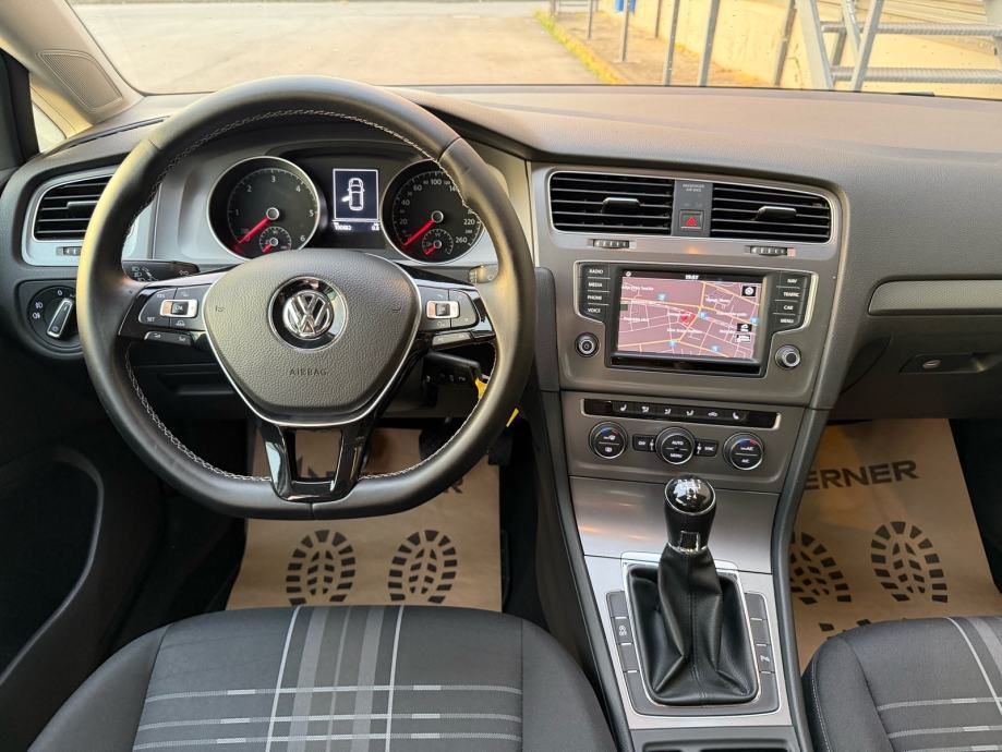 VW Golf 7-BMT-1,6 TDI-NAVI-PARK,SENZIRI-TEMPOMAT-2015 GOD-TOP STANJE, fotografija 11
